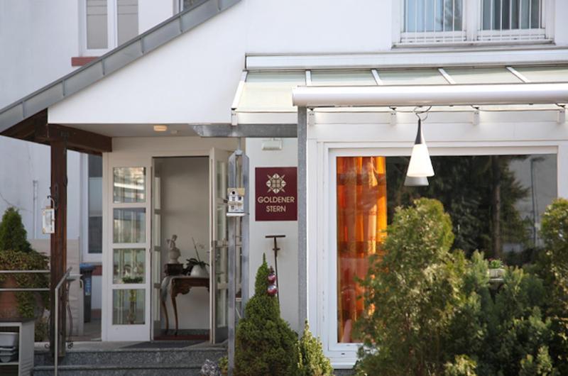 Hotel Goldener Stern Sankt Ingbert Exterior foto